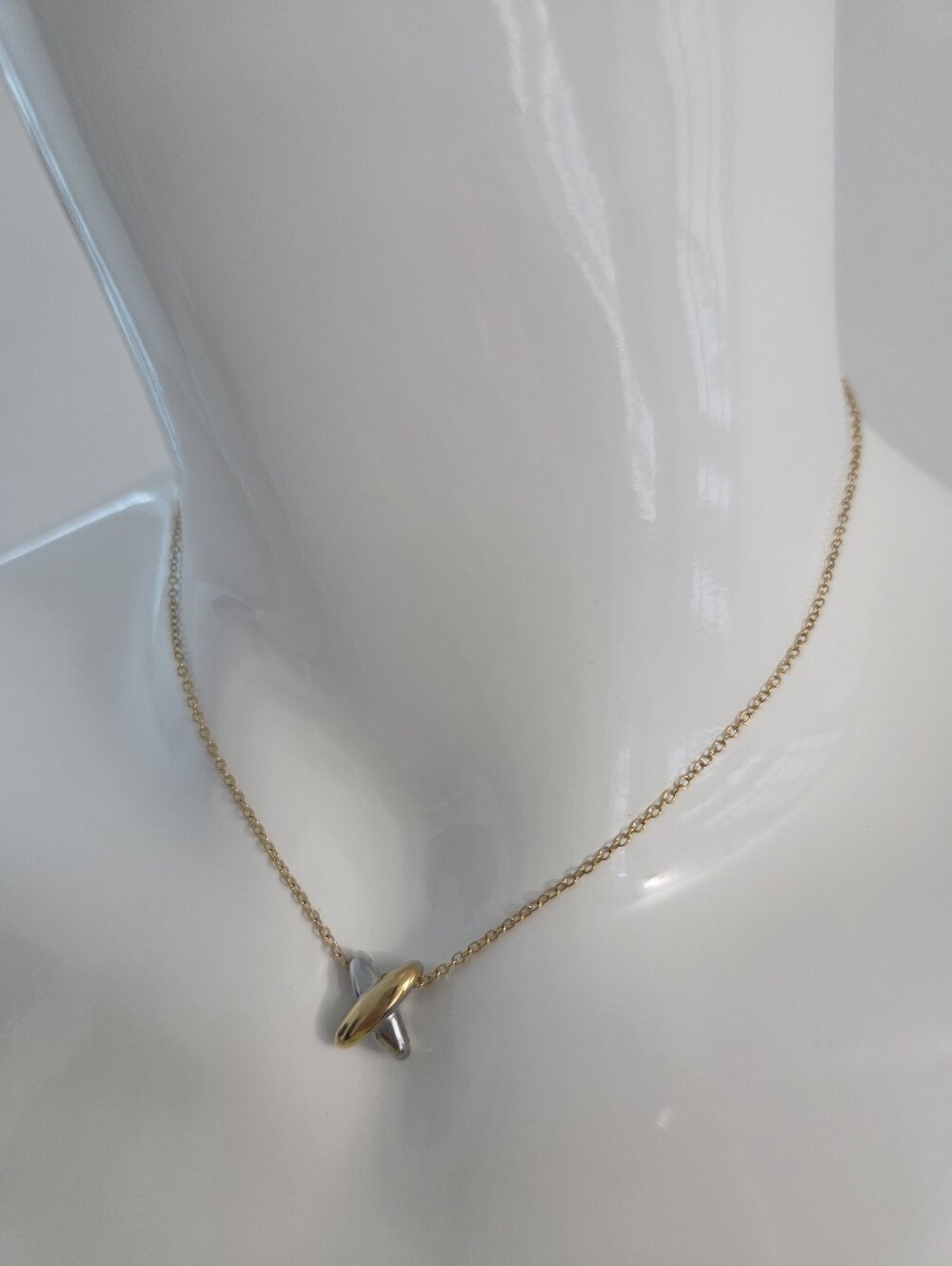 Two Tone Gold & Silver Pendant Necklace Minimalist Jewelry - Picture 16 of 16